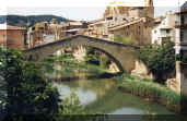 19-Vieux_pont_d'Estella.jpg (52667 octets)